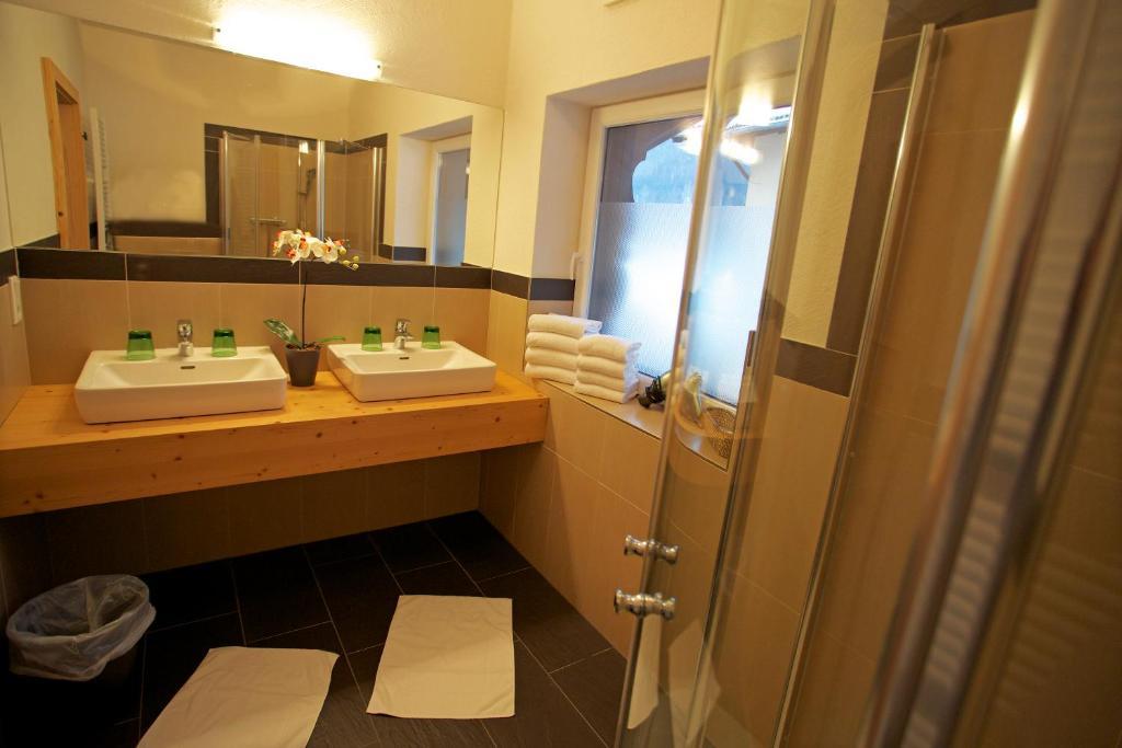 Anblick Appartement With Lake View Zell am See Ruang foto
